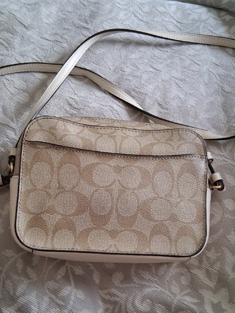 Coach Beige Signature Crossbody with Gold Logo - Picture 5 of 8